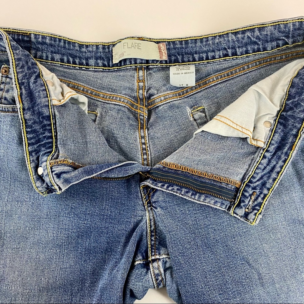 Levi’s Cutoff Blue Jean Shorts. Size 17.